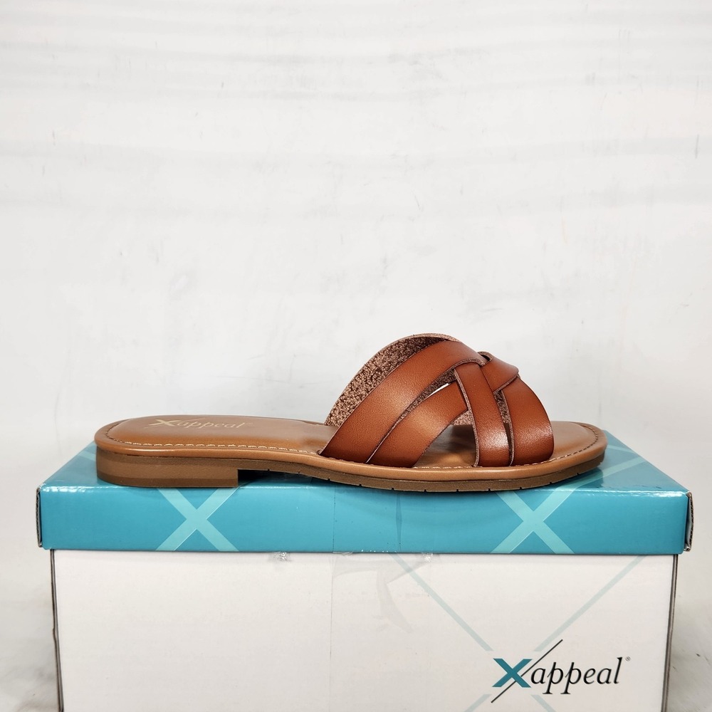Xappeal Sandal Women Size 9 Cognac Andie Strappy Slide Flat Slip On New